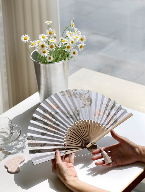 Folding fan(Flowers)