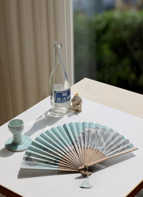 Folding fan (Album of Sea and Mountains)