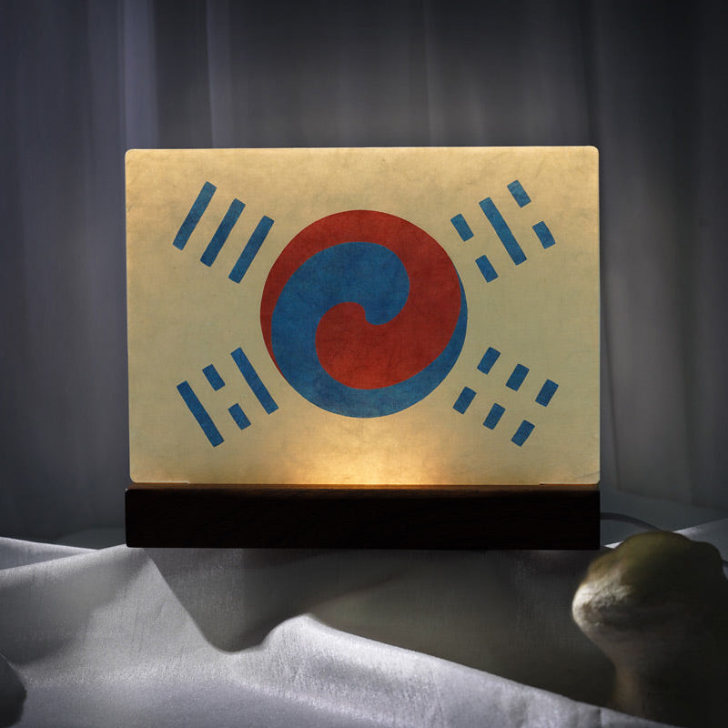 薄手の韓紙（デニー太極旗） – National Museum Goods MU:DS