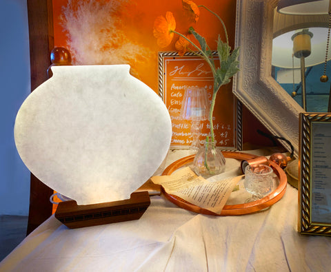 Light Hanji (Joseon White Porcelain Moon Jar)