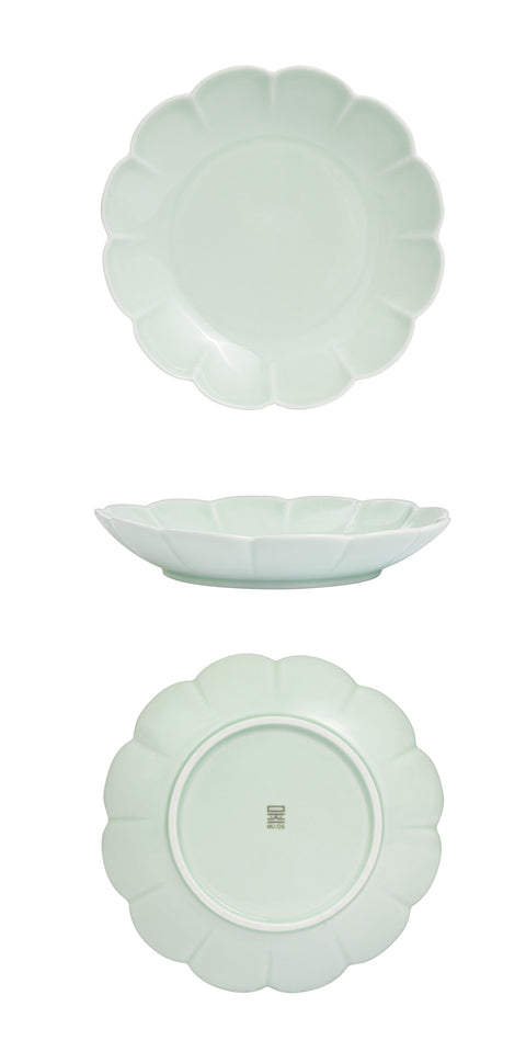 Celadon Dish (Flower Shape)
