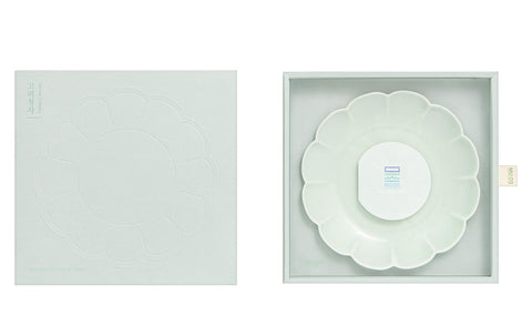 Celadon Dish (Flower Shape)