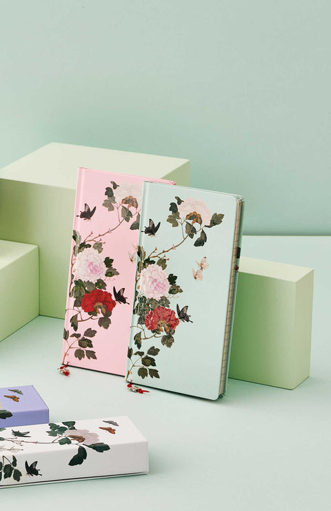 Cahier spécial à motifs de fleurs et de papillons (menthe)