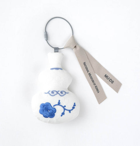 Keyring(Bottle with Flower and Scroll)