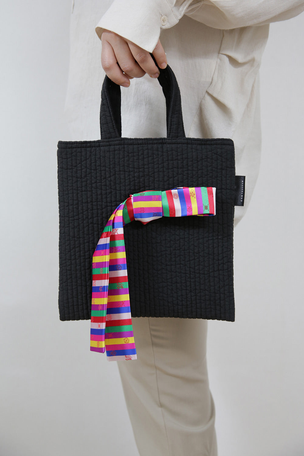 Tote Bag (Korean Quilted) – National Museum Goods MU:DS