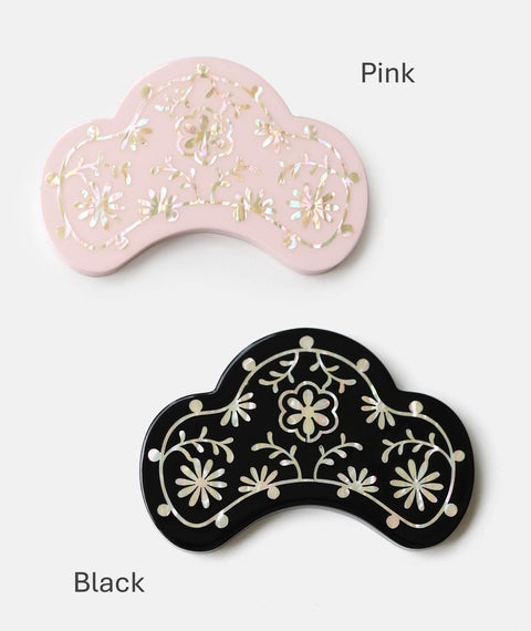 Hand Mirror (Box with chrysanthemum scroll design)