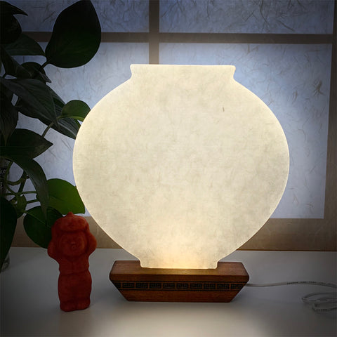 Light Hanji (Joseon White Porcelain Moon Jar)
