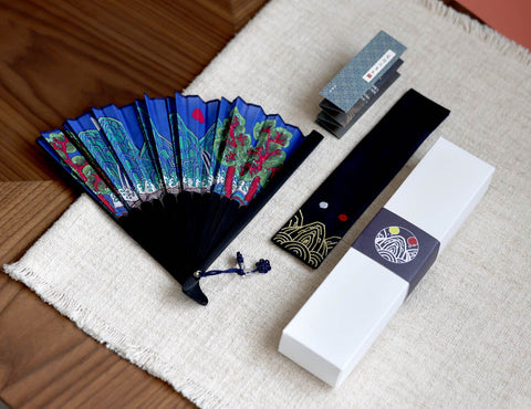 Folding fan (Ilwolobongdo)
