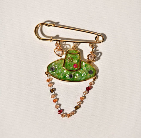 Brooch (Gat)